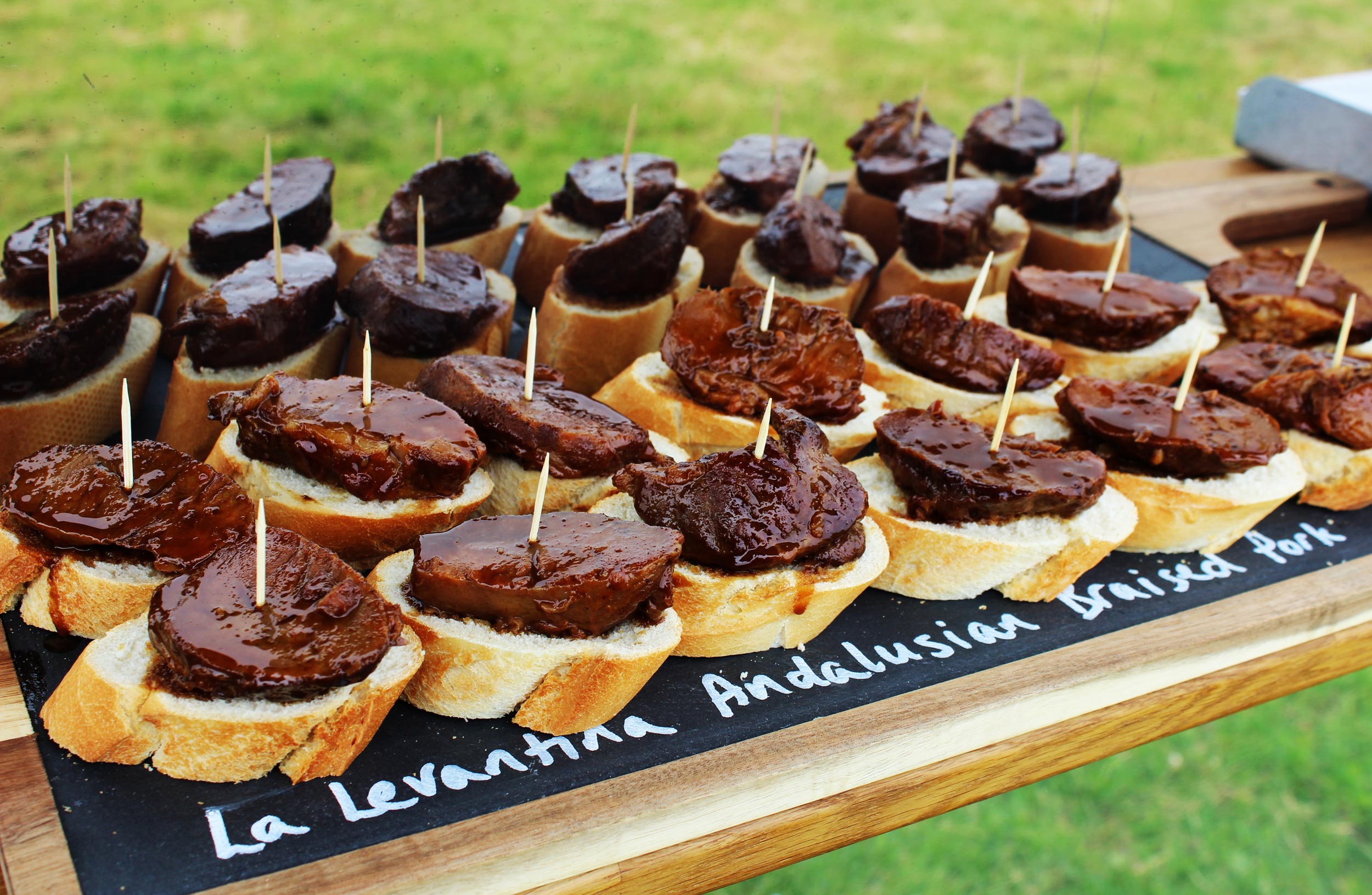Sides, Desserts & Drinks