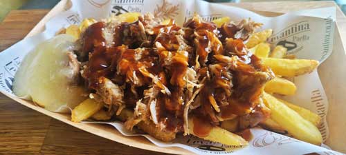 Pulled-pork-loaded-fries Pulled-pork-loaded-fries